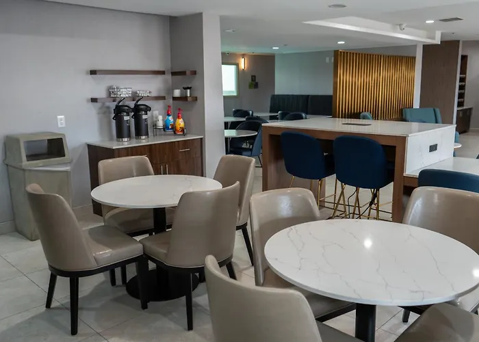 La Quinta By Wyndham Dallas Mesquite
