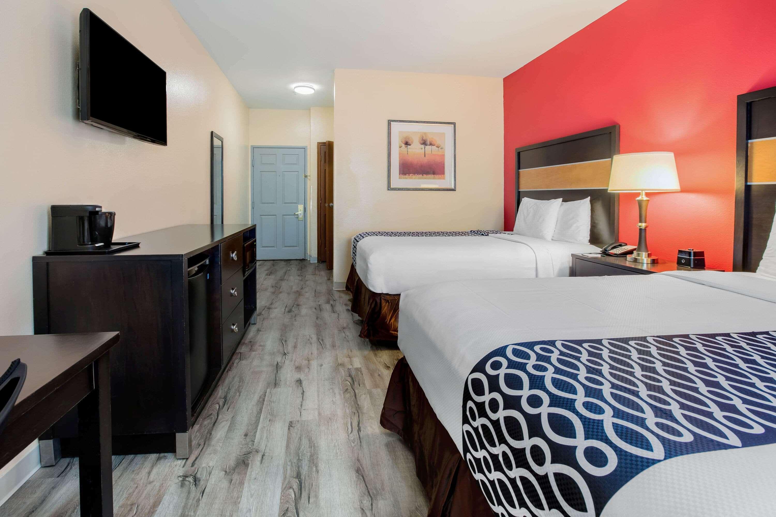 La Quinta By Wyndham Dallas 3*