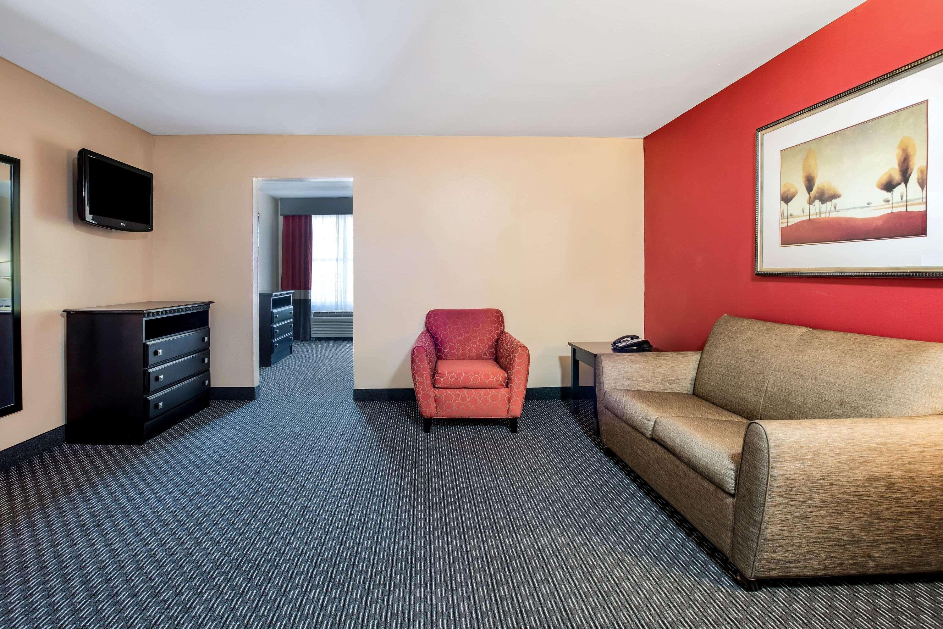 La Quinta By Wyndham Dallas Hotel 3*