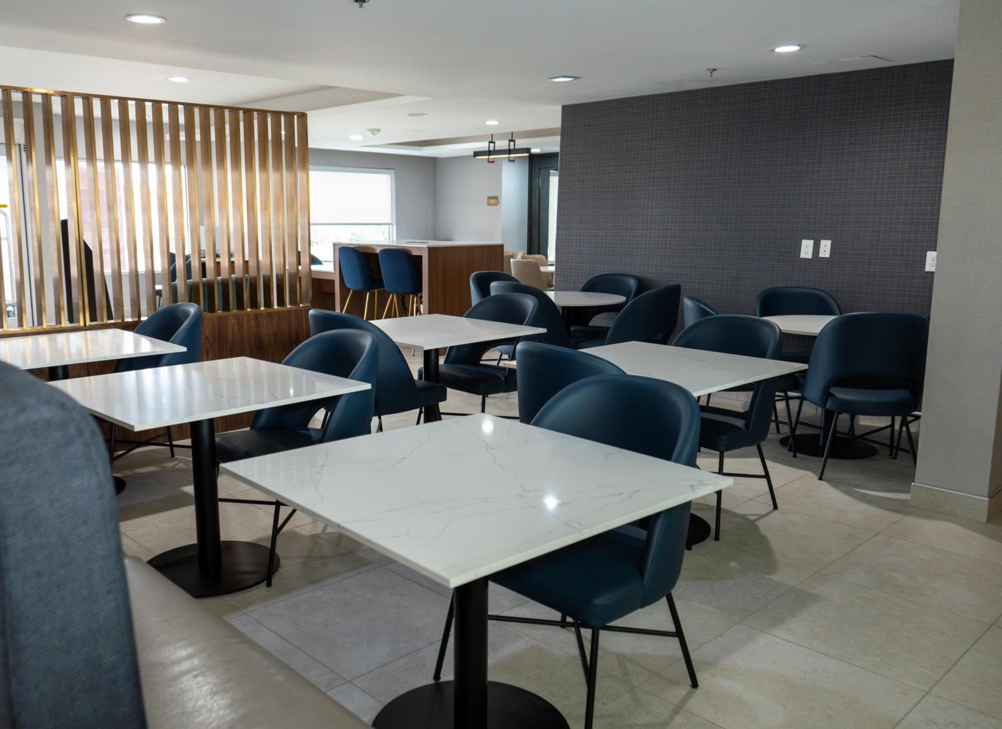 La Quinta By Wyndham Dallas Hotel 3*