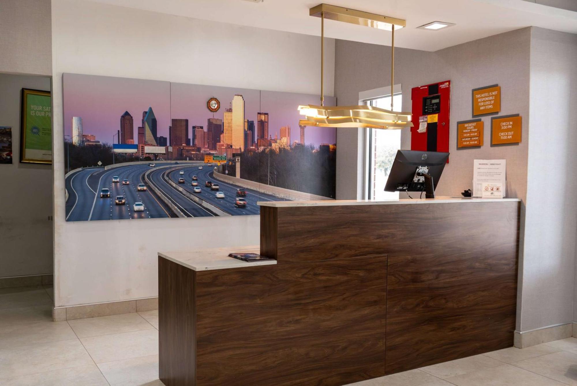 Hotel La Quinta By Wyndham Dallas Mesquite