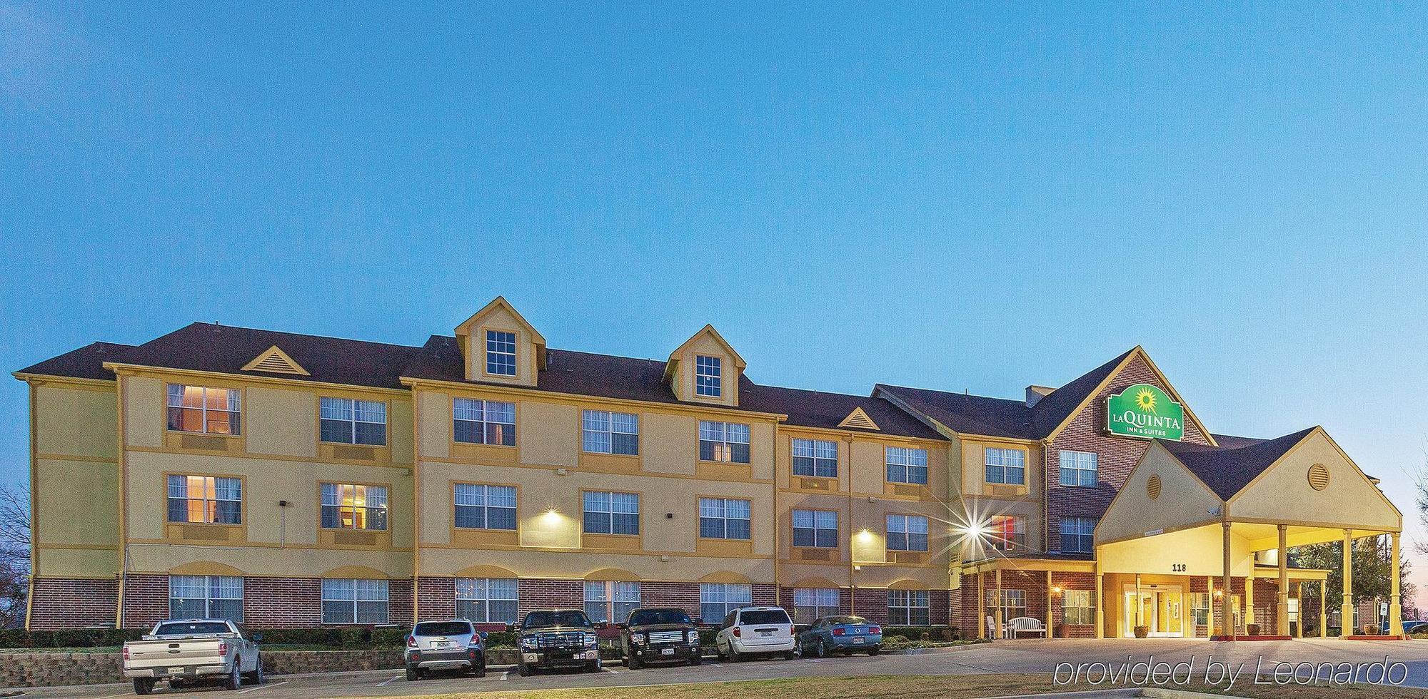 La Quinta By Wyndham Dallas 3*